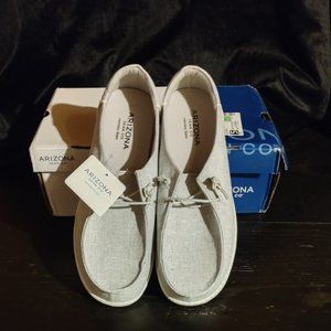 Arizona Women's Loafers Size 8.5 BNWT